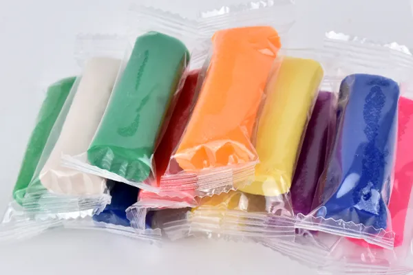 Keeping the clay separate prevents color mixing