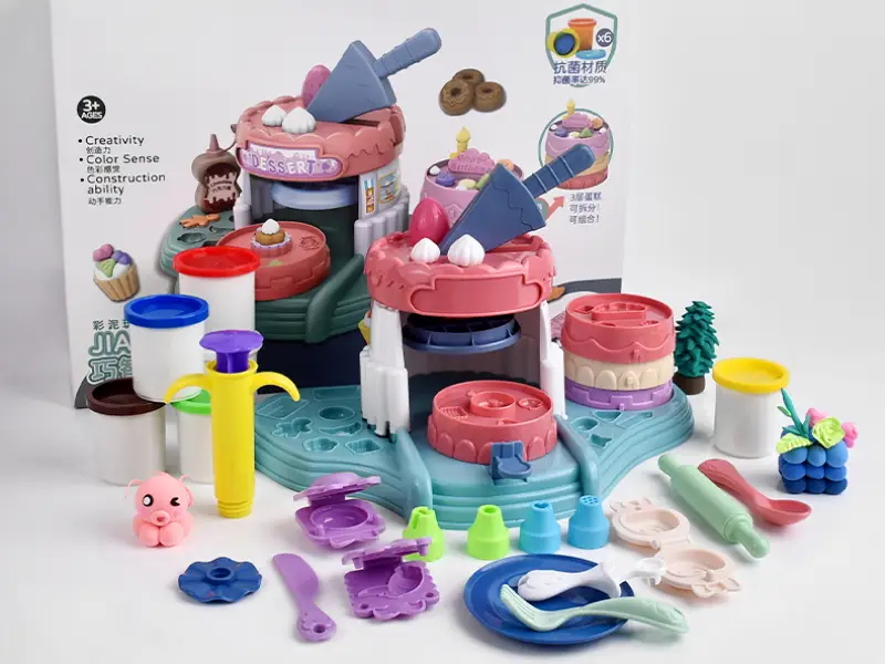 theme playdough toy set with tools and accessories