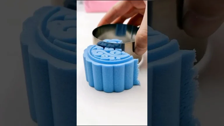 kinetic sand mooncake cutting ASMR Video