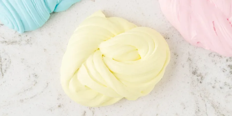 light yellow fluffy butter slime