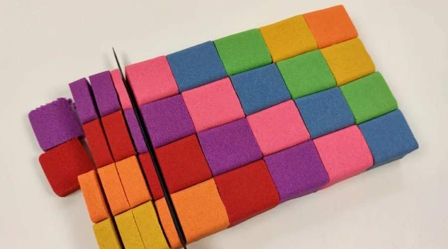 post-kinetic-sand-cutting-900-500