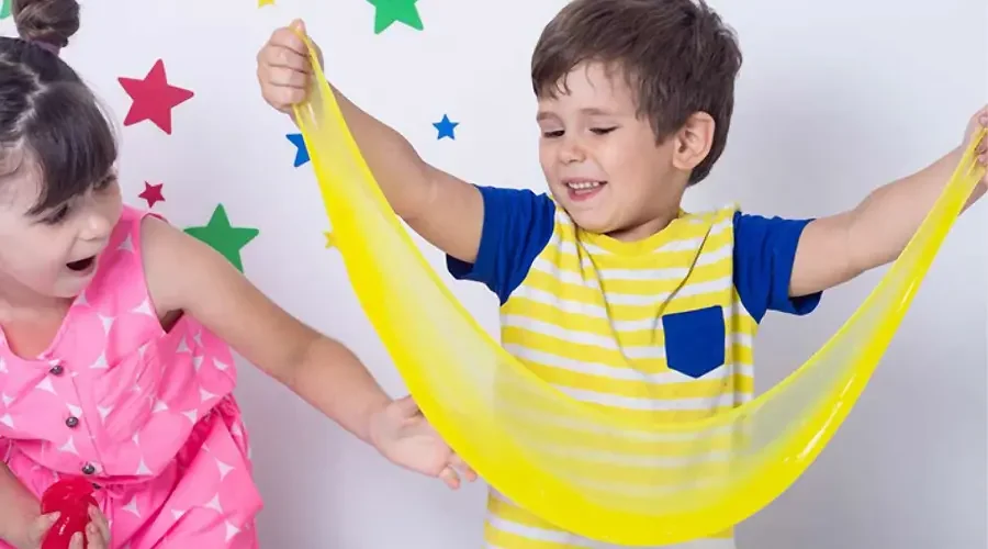 what does borax do in making slime